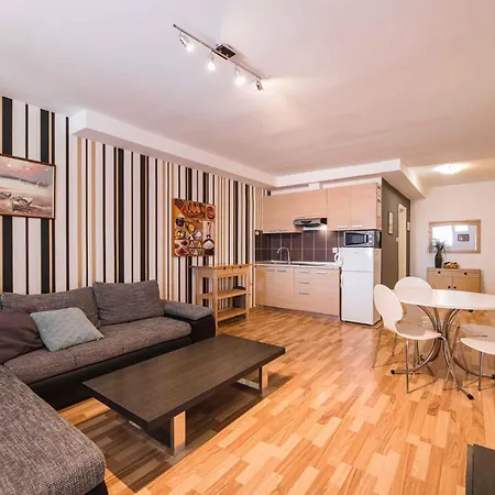 One-bedroom Crikvenica * Crikvenica