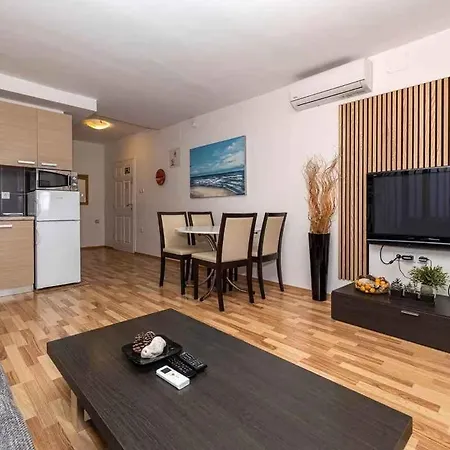 One-bedroom Crikvenica Appartamento *